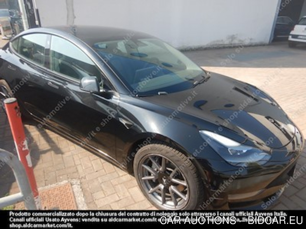 Tesla model 3 75 kwh long -