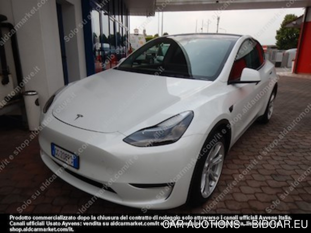Tesla model Y 75 kwh dual -