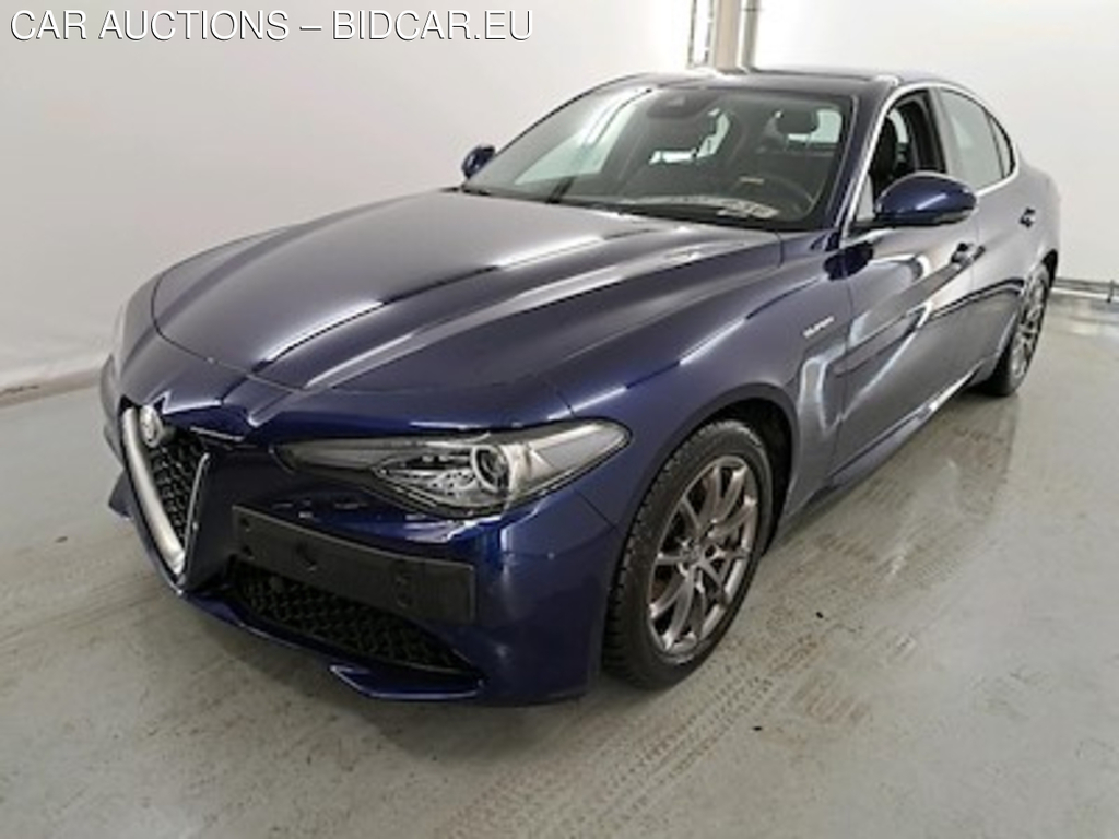 Alfa Romeo GIULIA 2.2 MJD 160HP ATX RWD SUPER AUTO Driver Assistance