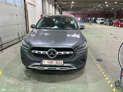 Mercedes-Benz GLA 2.0 GLA 180 D DCT BUSINESS SOLUTION