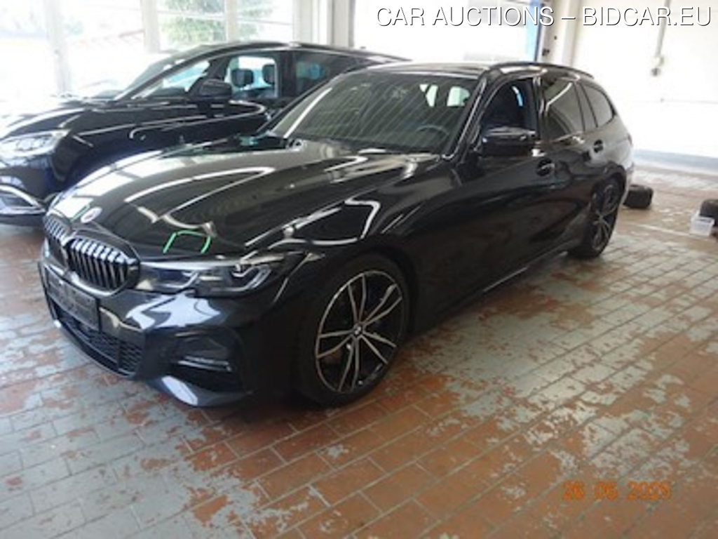 BMW Series 3 3.0 330D TOURING A M SPORT