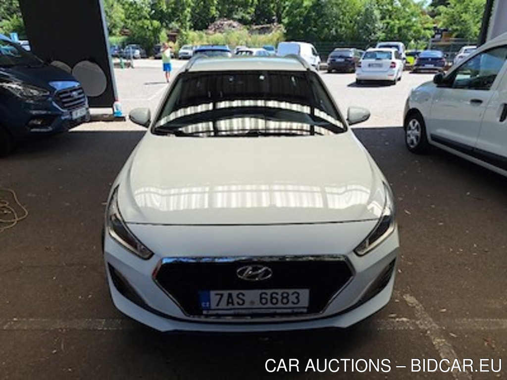Hyundai I30 T-GDI 120 Trikolor kombi