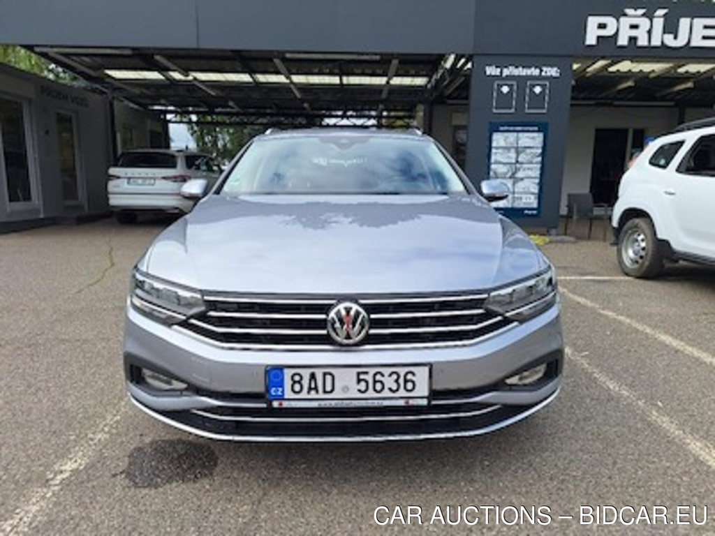 Volkswagen Passat 2.0 TDI 110kW BMT Elegance Variant