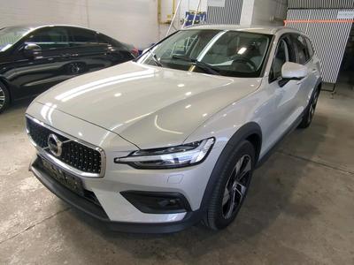 Volvo V60 CROSS COUNTRY B4 D AWD GEARTRONIC Pro, 2022
