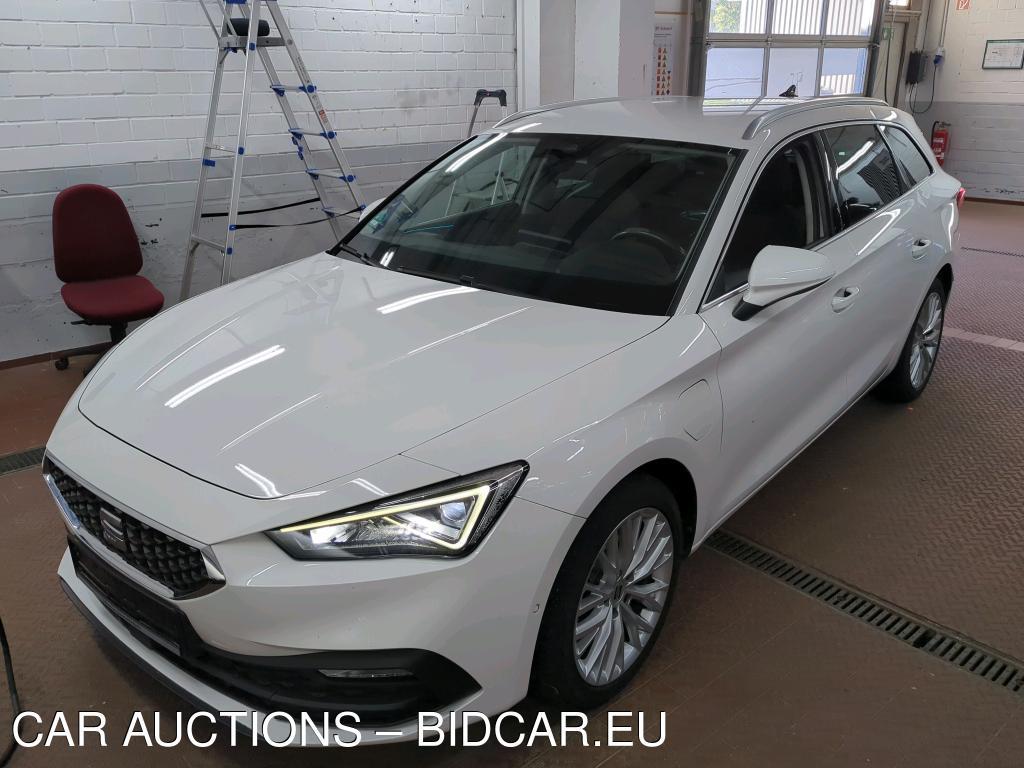 Seat Leon SPORTSTOURER 1.4 E-HYBRID DSG Xcellence, 2021