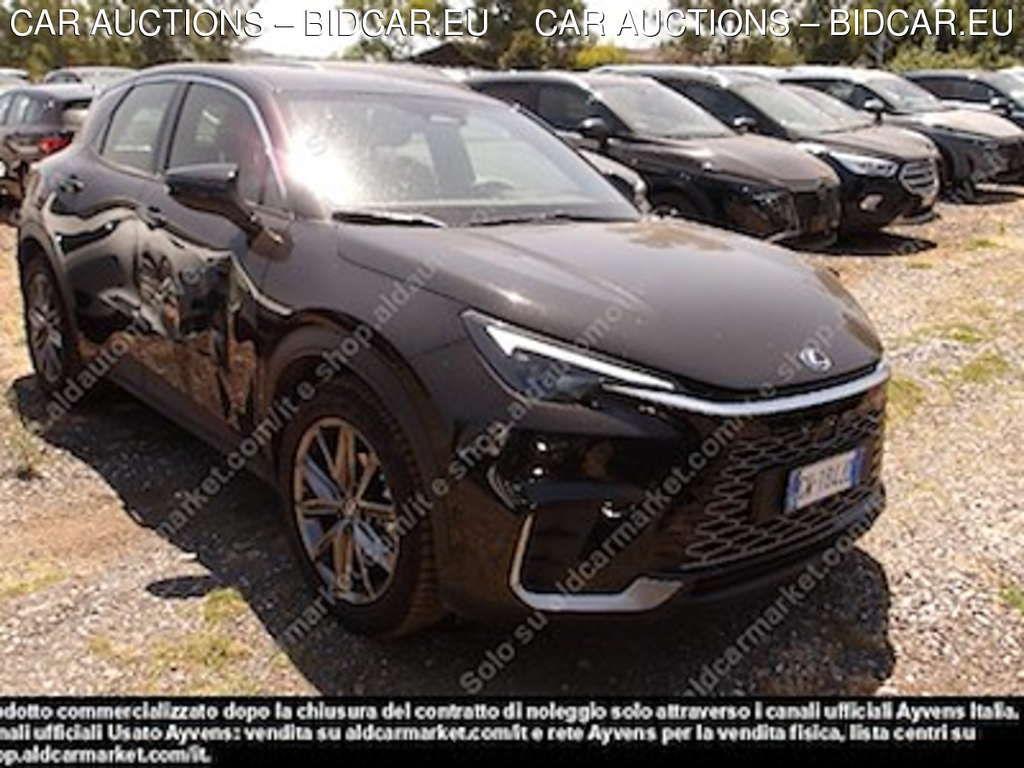 Lexus lbx elegant 2wd sport utility -