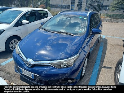 Toyota auris touring sports hybrid business -