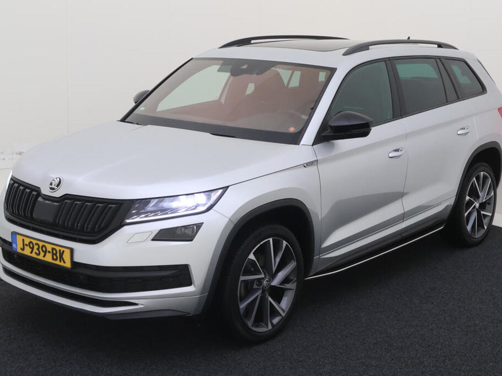 Skoda Kodiaq 1.5 TSI 150PK DSG SPORTLINE BUSINESS PLUS COMFORT 7P PANO, 2020