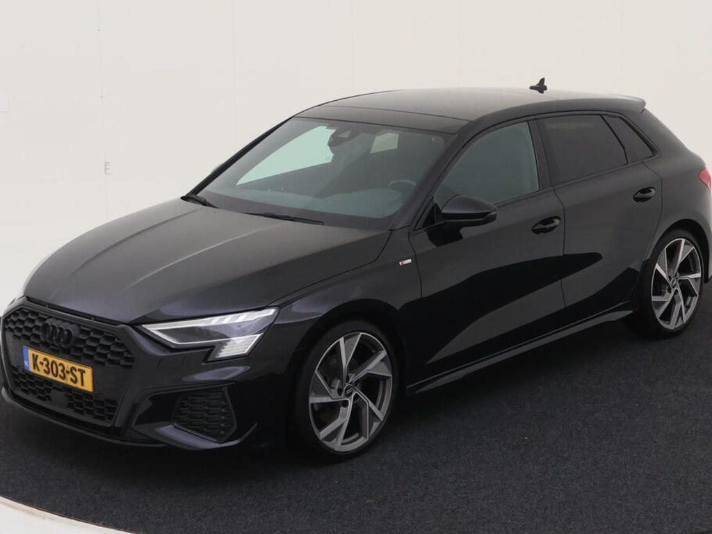 Audi A3 Sportback 35 TFSI 150PK S TRONIC S EDITION OPTIEK AMBIENTE MATRIX PANO, 2021