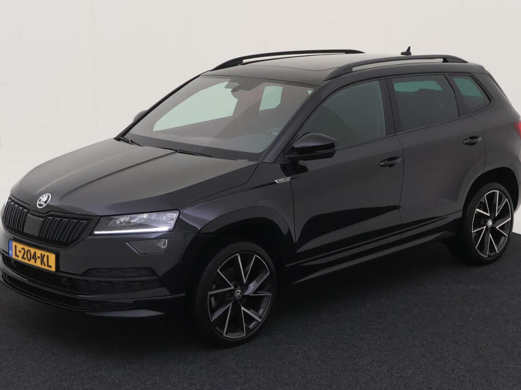 Skoda Karoq 1.5 TSI 150PK DSG SPORTLINE BUSINESS SPORT PANO, 2021