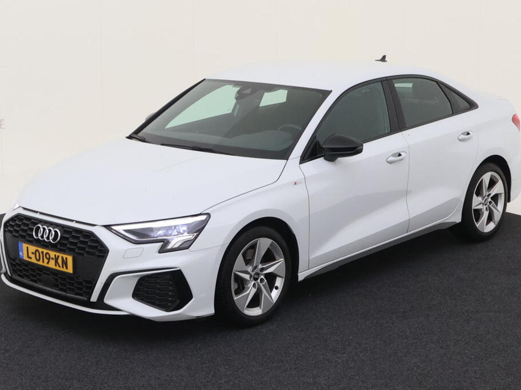 Audi A3 Limousine 30 TFSI 110PK S TRONIC S EDITION AMBIENTE OPTIEK, 2021