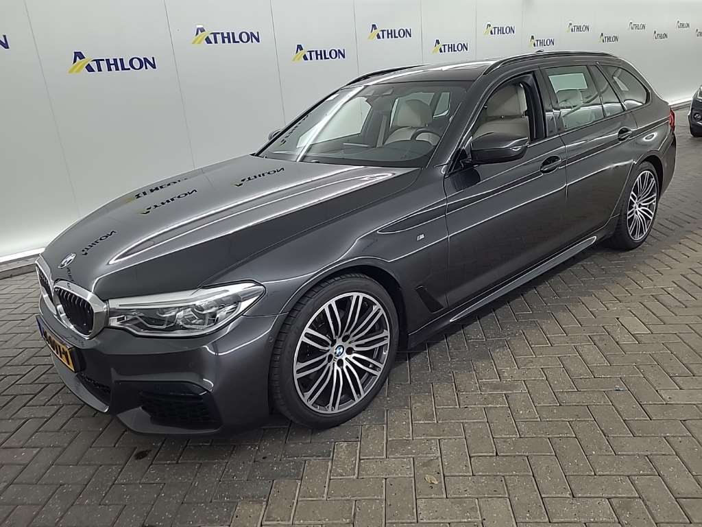 BMW 5 SERIE TOURING 520IA 5D 135KW, 2019