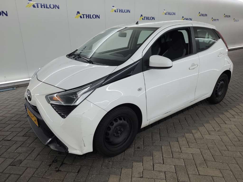Toyota Aygo 1.0 VVT-I X-PLAY 5D 53KW, 2021