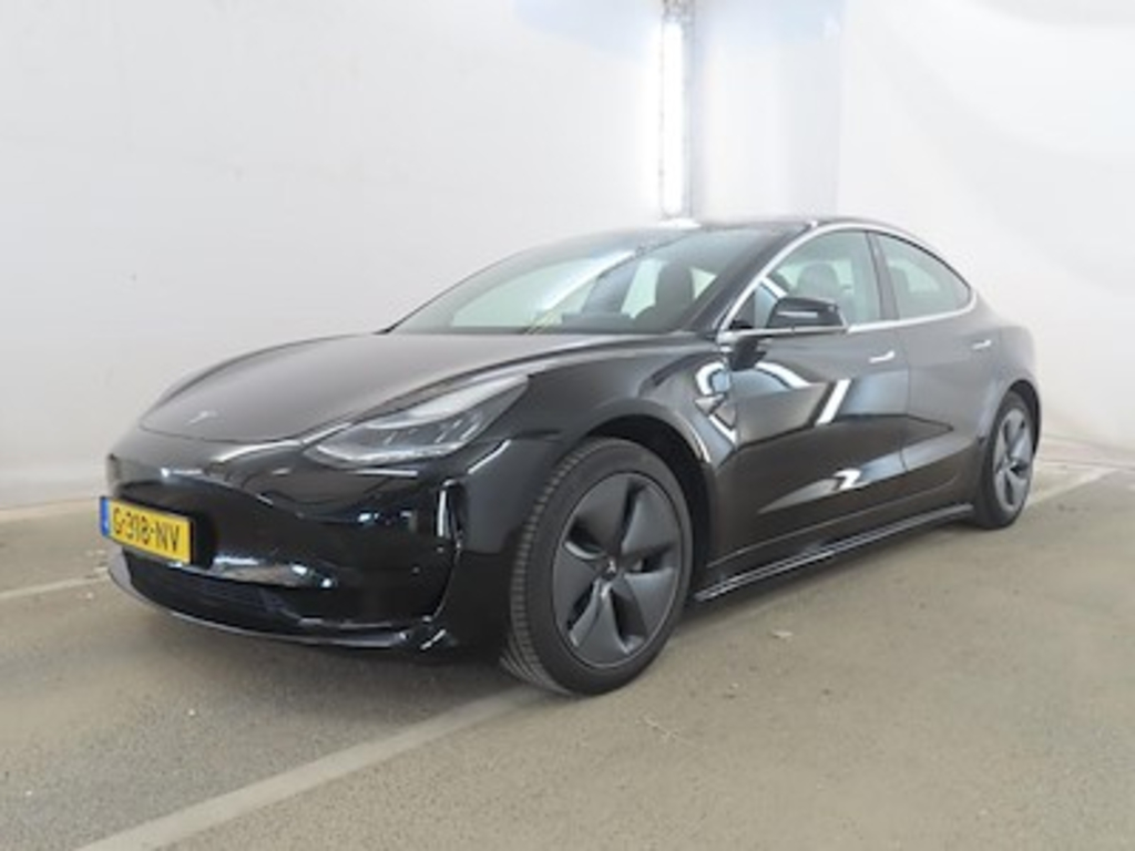Tesla Model 3 Standard Range Plus RWD 4d