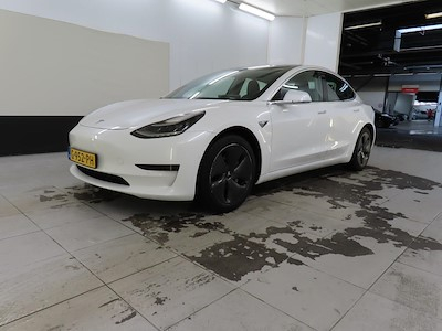 Tesla Model 3 Standard Range Plus RWD 4d