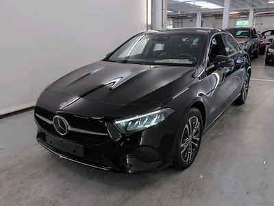 Mercedes-Benz A-class limousine 1.3 A 250 E BUSINESS LINE DCT