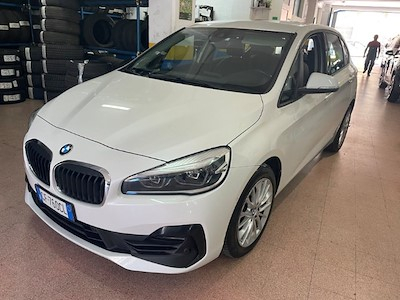 BMW series 2 active 216d business -