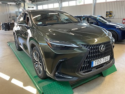 Lexus NX 450h+ Luxury Line Skinn Kamera Drag