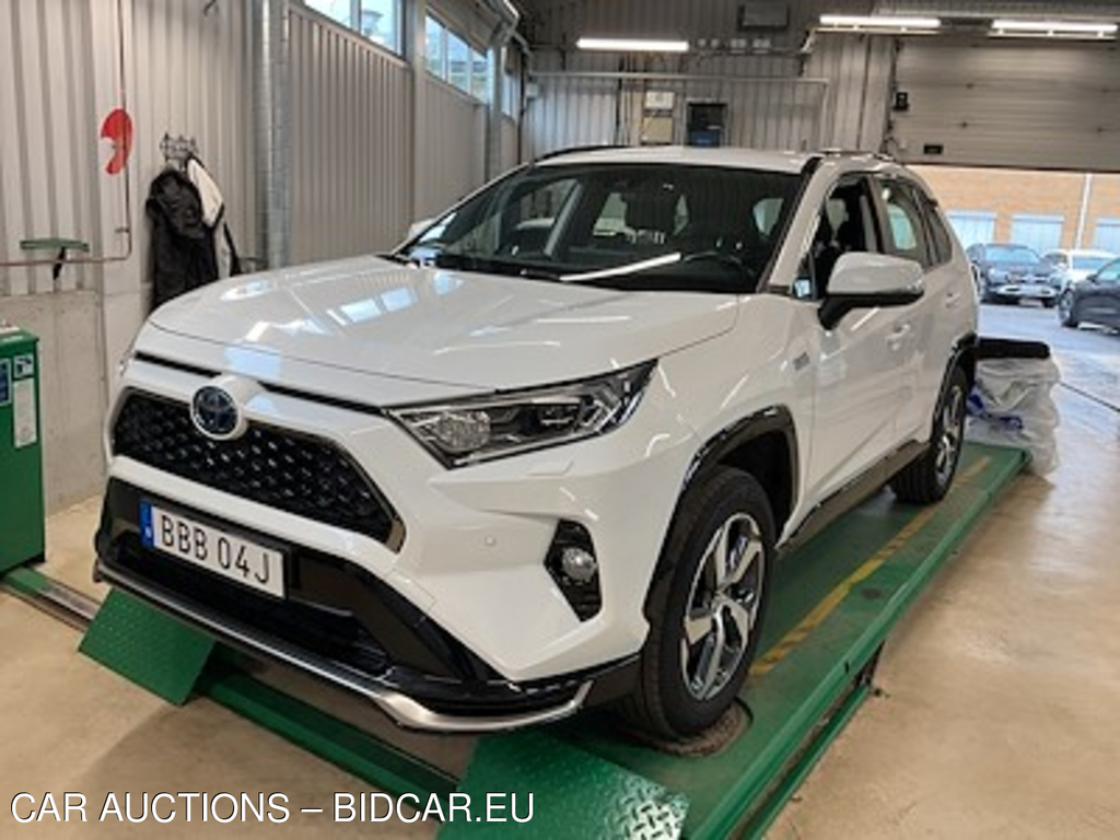 Toyota Rav4 2.5 Plug-In AWD-i Active Kamera Drag