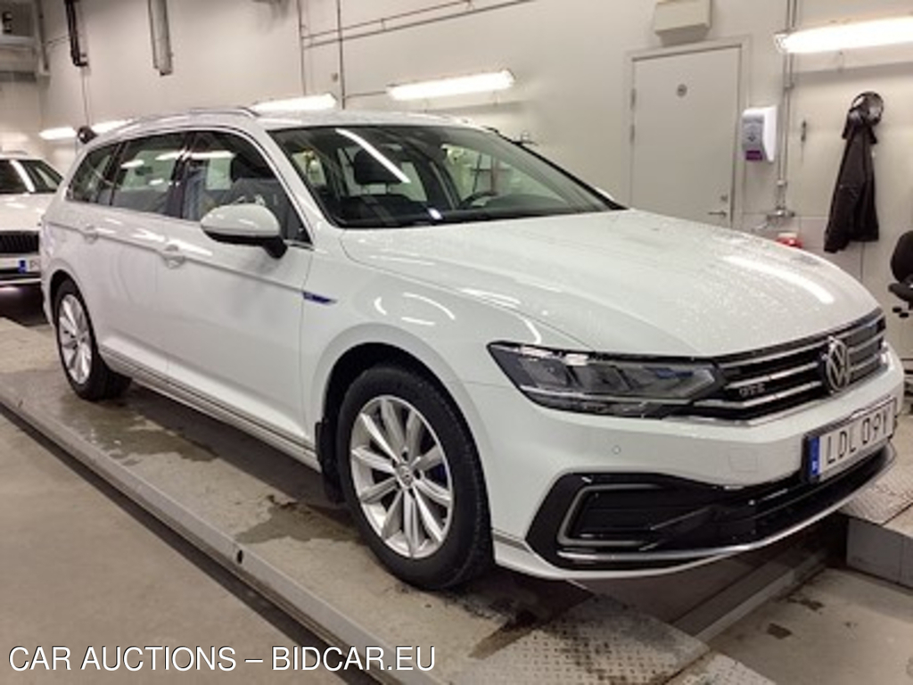 Volkswagen Passat GTE Drag Paket Varmare