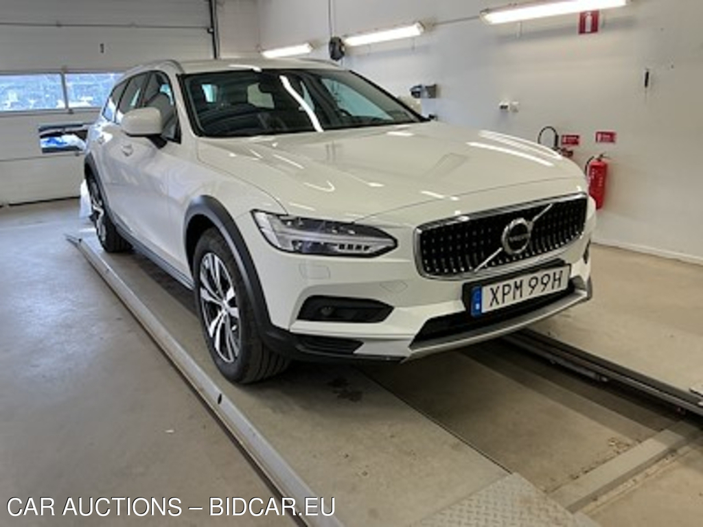 Volvo V90 cross country B4 AWD Momentum Kamera Drag