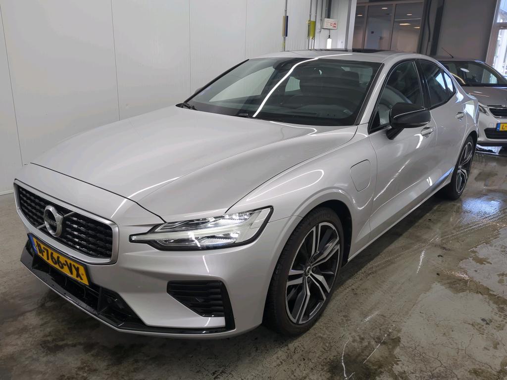 Volvo S60 T6 Twin Engine 250kW AWD R-Design, 2020