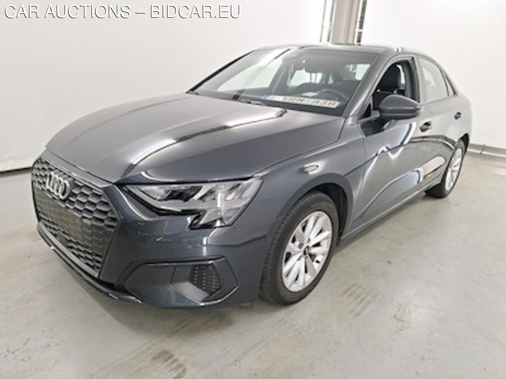 Audi A3 berline 2.0 TDI 30 85KW Business Park Assist + APS voor-en achteraan