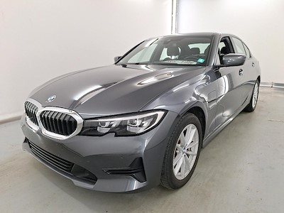 BMW 3-serie 2.0 330E (135KW) BERLINE Business Plus Driving Assistant