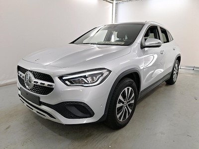 Mercedes-Benz GLA 2.0 GLA 180 D DCT BUSINESS SOLUTION
