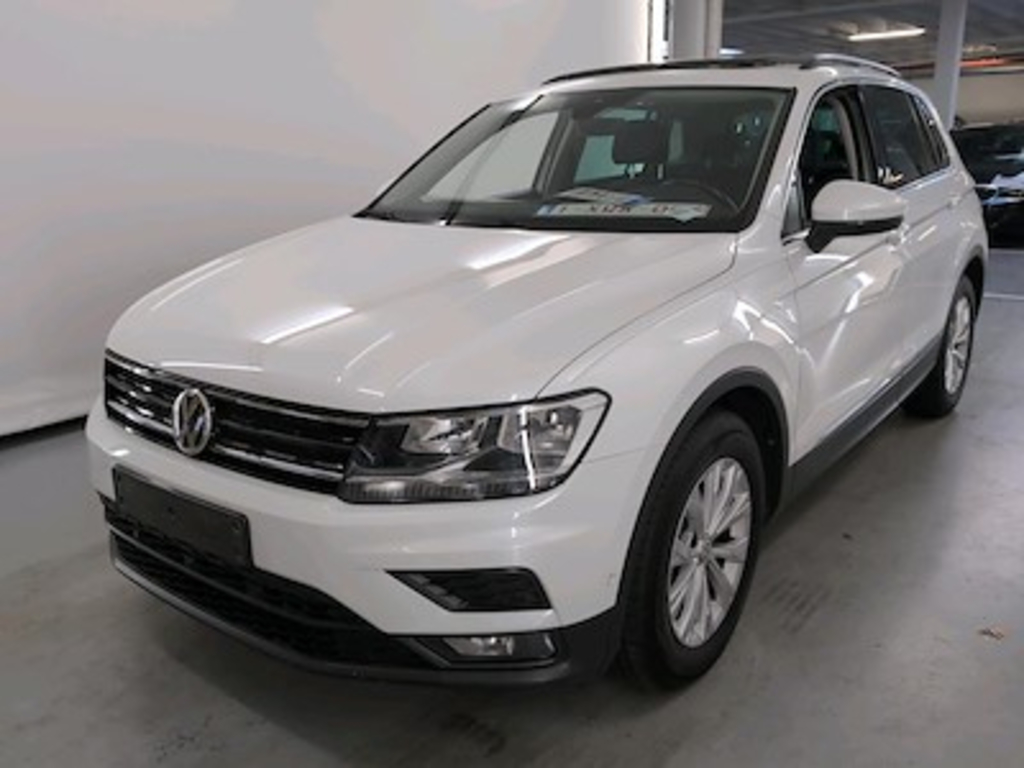 Volkswagen Tiguan - 2016 1.5 TSI ACT Comfortline OPF DSG Premium GPS Discover USB + AUX-IN
