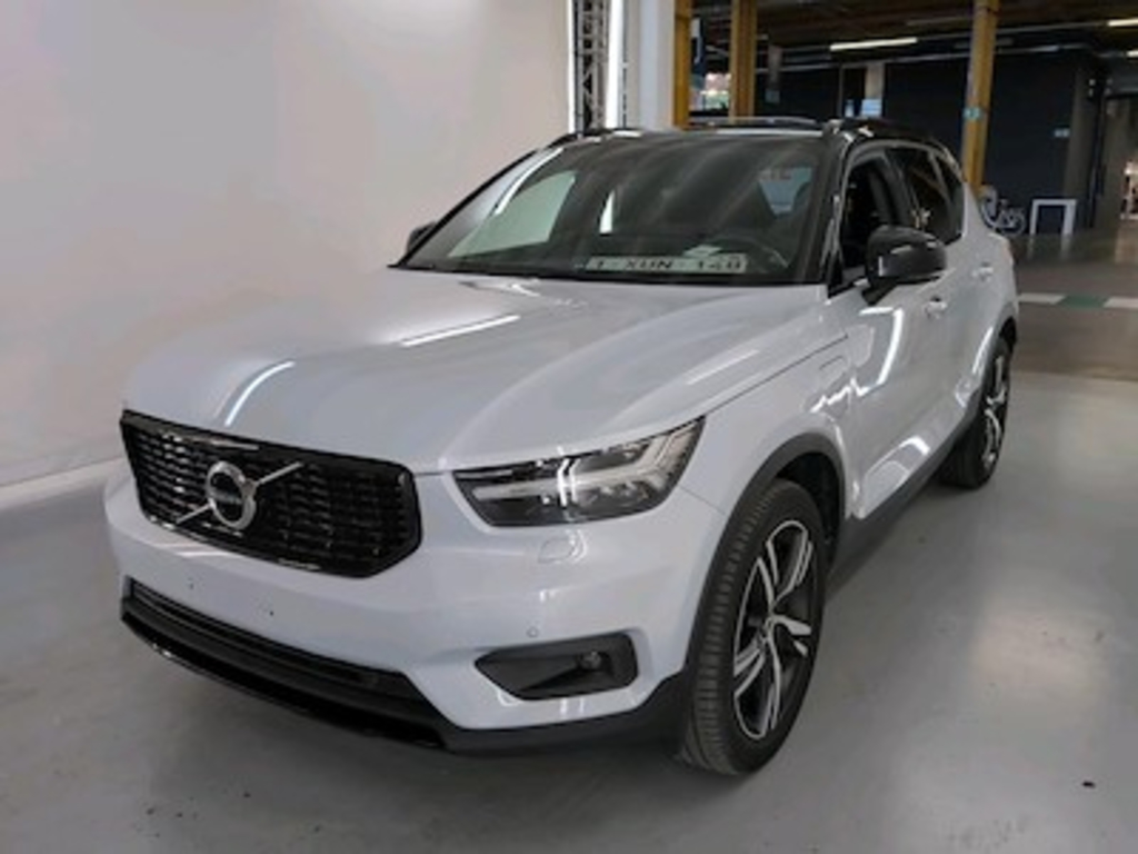Volvo XC40 1.5 T5 TE PHEV R-Design DCT Versatility Winter Light