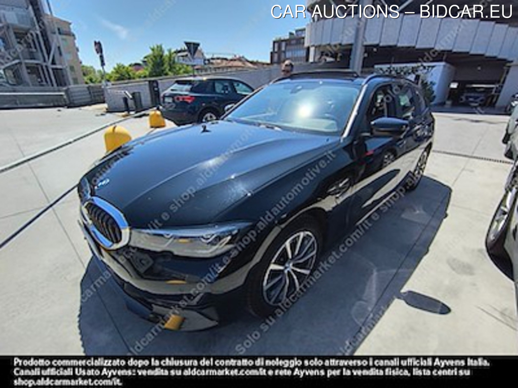 BMW series 3 SW PC 320e -