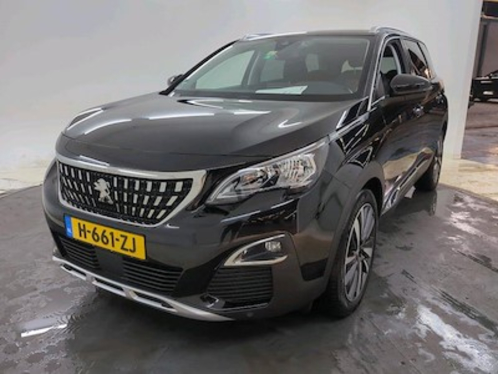 Peugeot 5008 Allure PureTech 130 EAT8