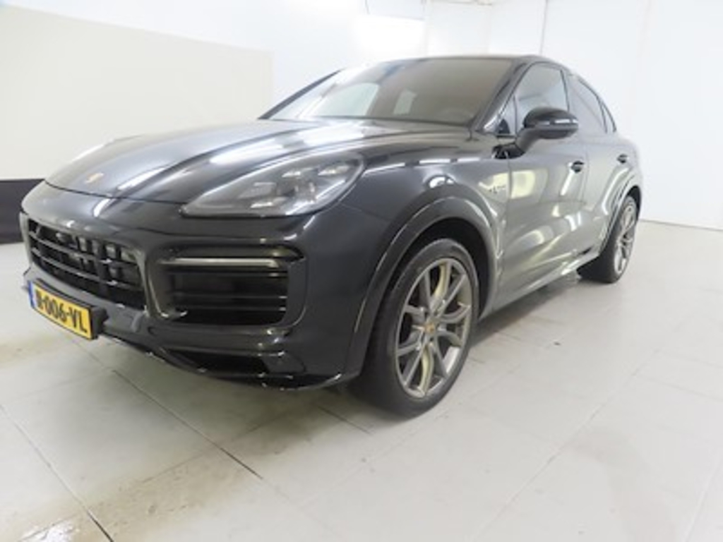 Porsche Cayenne coupe 3.0 V6 E-Hybrid Tiptronic 5d - REAR SPOILER MECHANISM BROKEN