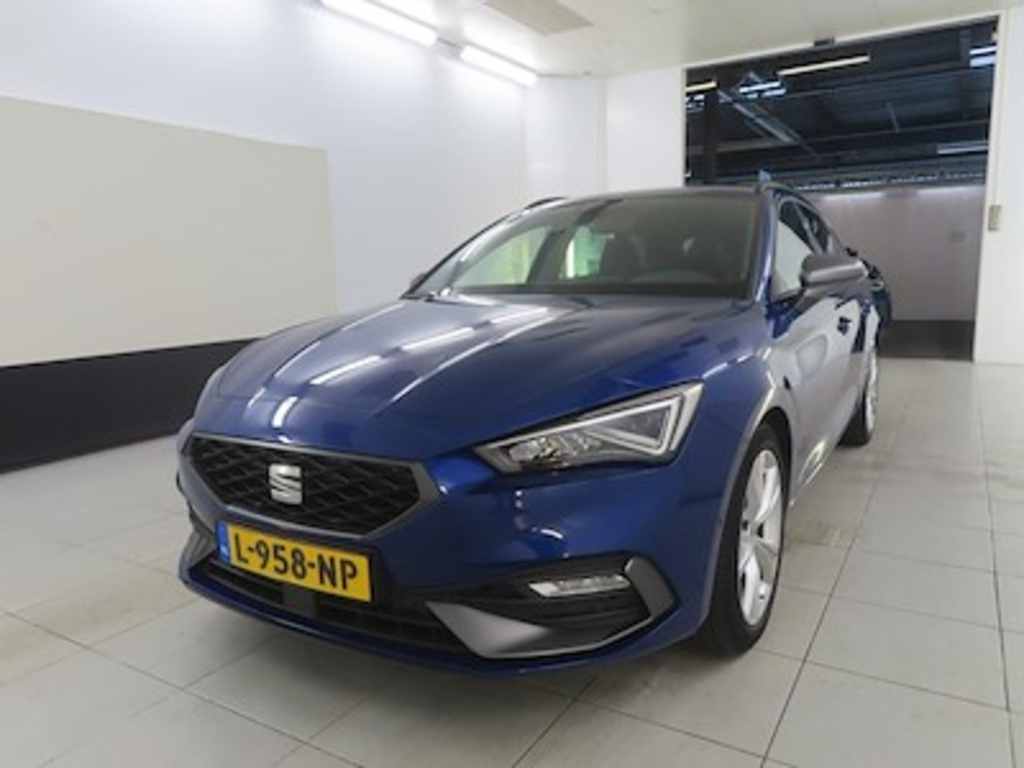 Seat Leon sportstourer 1.5 eTSI FR Business Intensen DSG 5d ActieAuto