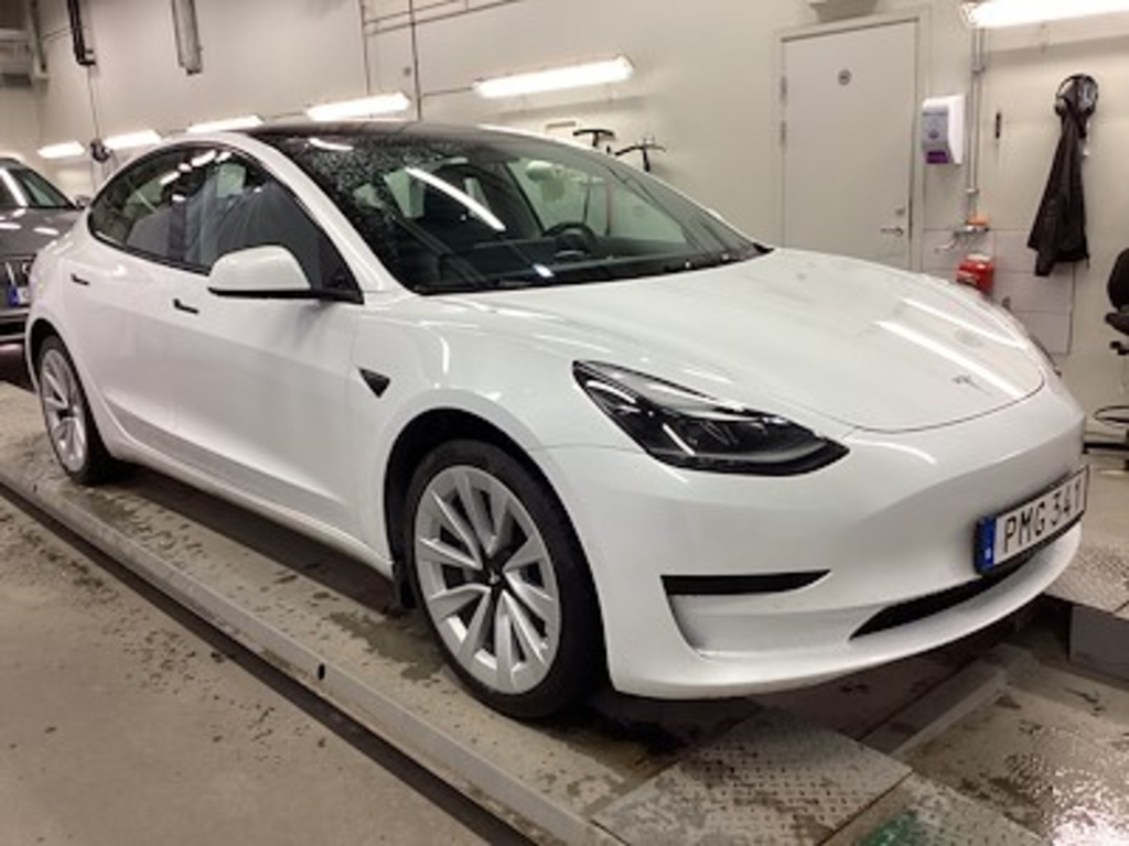 Tesla Model 3 Standard Range RWD