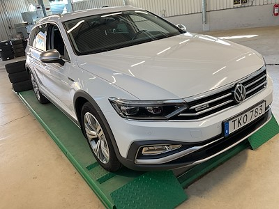 Volkswagen Passat Alltrack 2.0 TDI 4Motion 200HK Executive Drag Paket IQ.Light Cockpit Varmare El-Stolar Frame