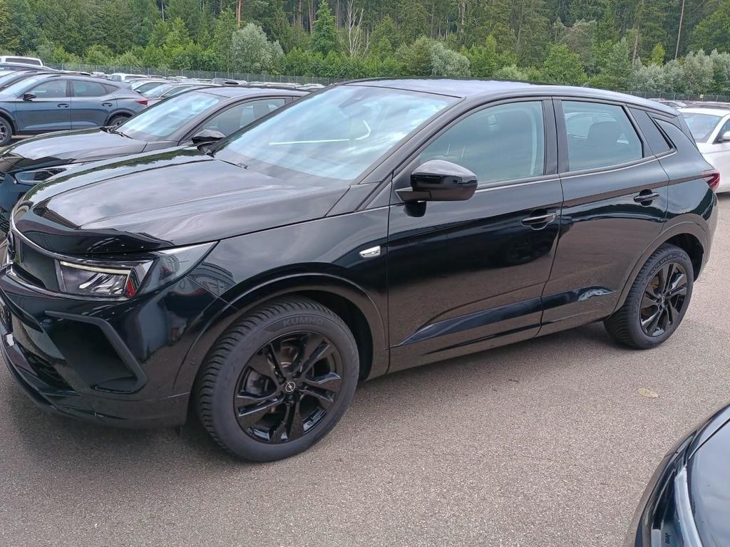 Opel Grandland 1.2 DI AUTOMATIK, 2024
