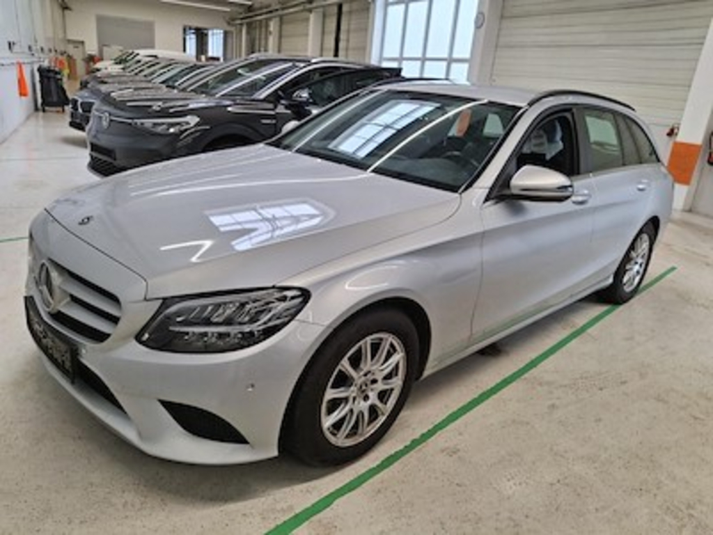 Mercedes-Benz C-Class 180d T 90KW