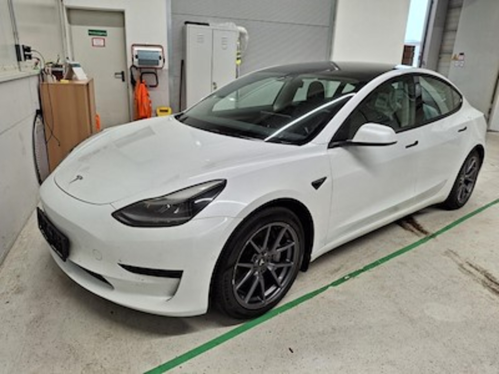 Tesla Model 3 Standard Hinterradantrieb 88KW