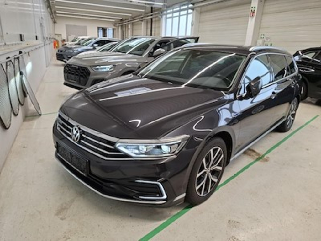 Volkswagen Passat 1.4 Tsi Dsg Gte Variant 115KW