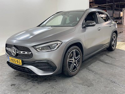 Mercedes-Benz GLA GLA 180 DCT Business Solution AMG