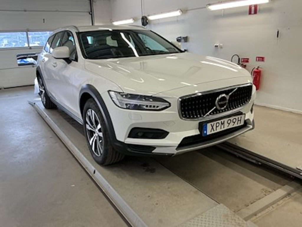 Volvo V90 cross country B4 AWD Momentum Kamera Drag