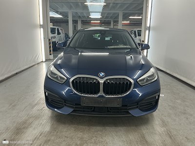 BMW 1 series hatch 1.5 116DA (85KW) Business Model Advantage Verwarmde voorzetels