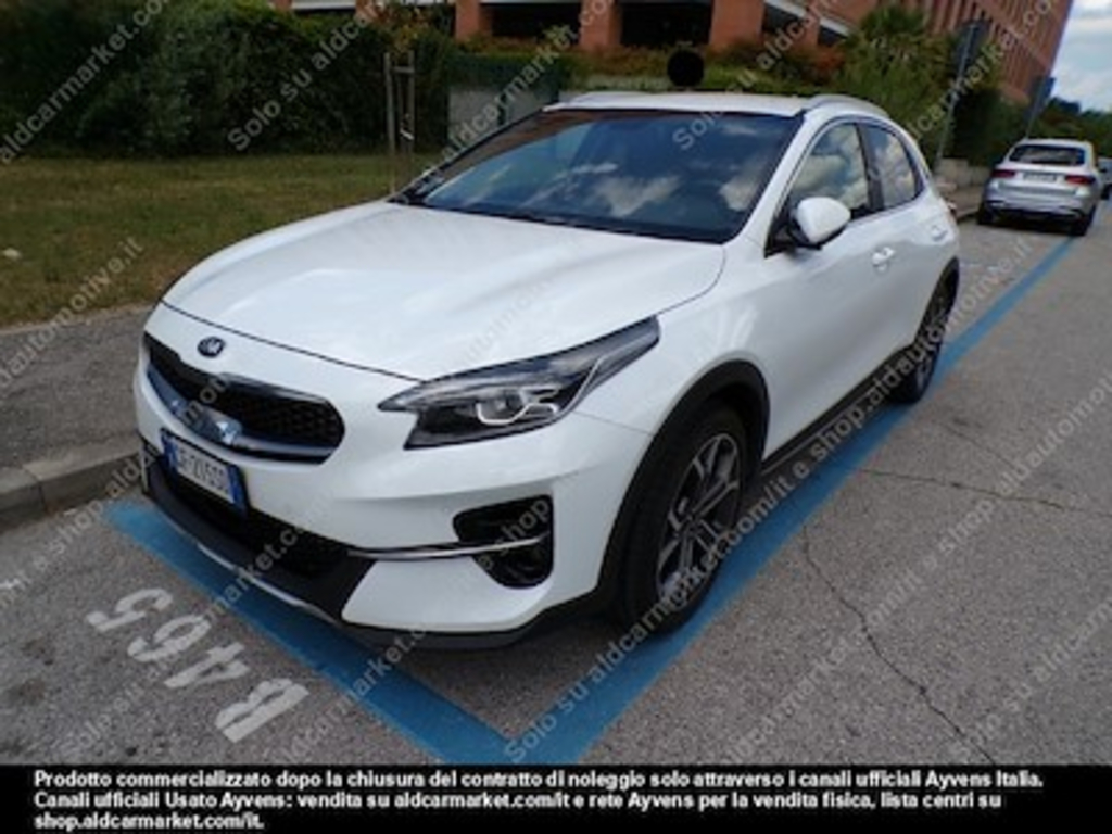 Kia xceed 1.6 crdi mhev high -