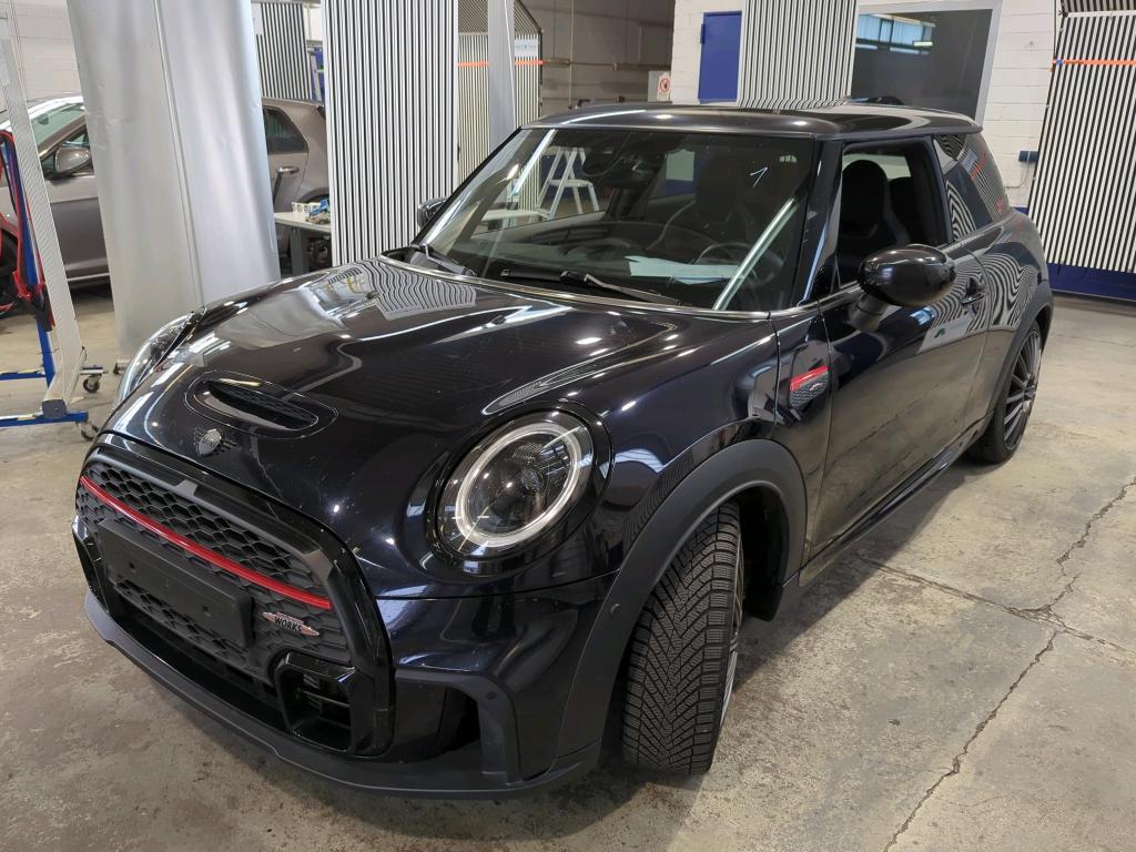 MINI JOHN COOPER WORKS AUT. John Cooper Works Trim, 2022