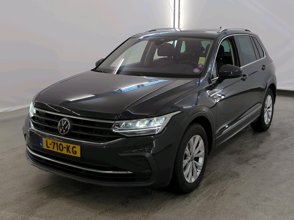 Volkswagen Tiguan 1.5 TSI LIFE BUSINESS, 2021