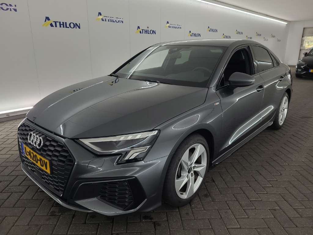Audi A3 Limousine 35 TFSI S TRONIC S EDITION 4D 110KW, 2021
