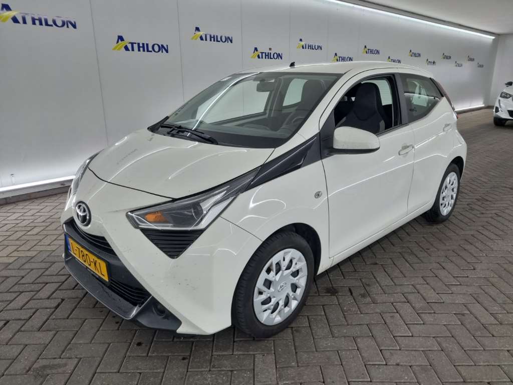 Toyota Aygo 1.0 VVT-I X-PLAY 5D 53KW, 2021