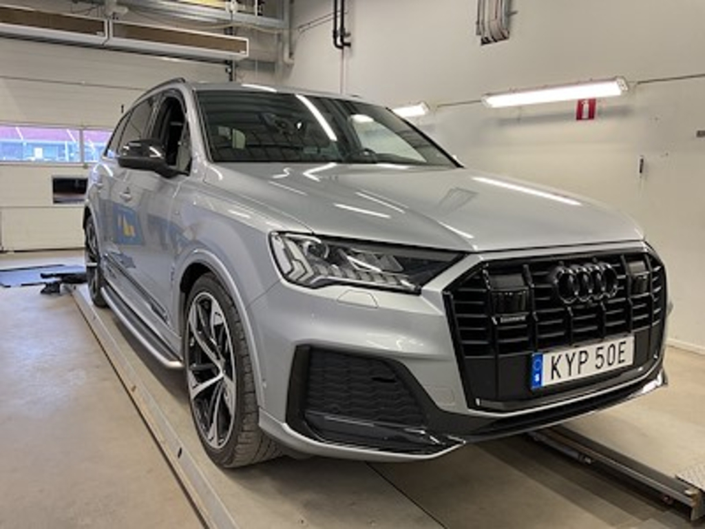 Audi Q7 50 TDI quattro S Line 7-Sits Panorama Matrix
